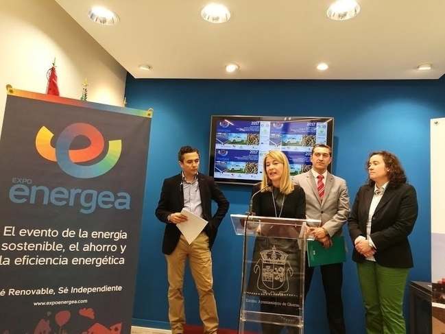 El congreso Expoenergea reúne en Cáceres al sector energético para hacer hincapié en la importancia de las renovables