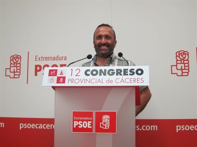 Miguel Ángel Morales, reelegido secretario provincial del PSOE en Cáceres con el 59% de los votos