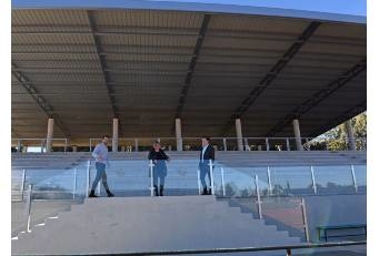 El graderío del campo de Rugby y de las pistas de Atletismo de El Cuartillo de la Diputación estrena cubierta