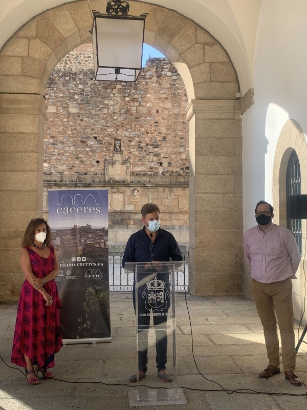 El Ayuntamiento de Cáceres y la Cámara de Comercio formarán al sector turístico sobre seguridad ante el COVID 19