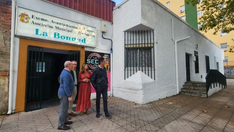 El Ayuntamiento lleva a cabo mejoras en el Hogar de Mayores de la Bondad, con una inversión de 37.000 euros