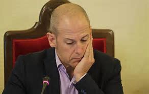 El Grupo Municipal Socialista de Malpartida de Cáceres critica que el alcalde no entregue su acta después de haber sido condenado firme