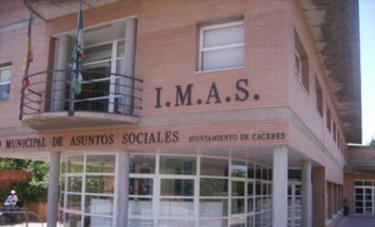 El Instituto Municipal de Asuntos Sociales concede 673 ayudas por un importe de casi 340.000 euros en el primer trimestre de este año  