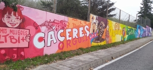 El Ayuntamiento de Cáceres restaura el muro LGBTI ubicado en Los Castellanos que fue vandalizado      
