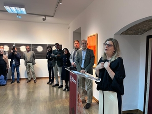 La Bienal continúa con nuevas exposiciones, talleres y una visita guiada  
