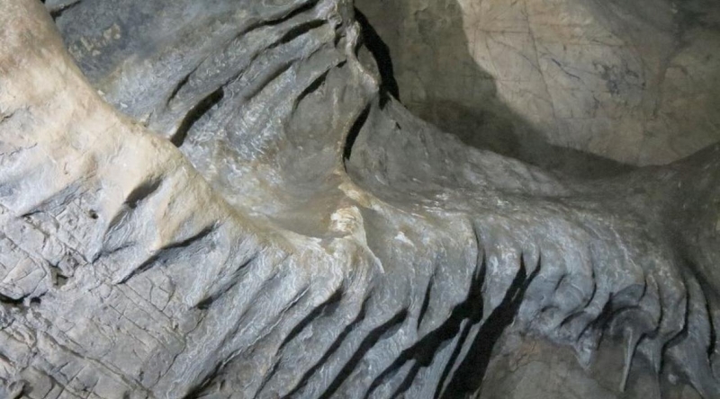 El Ayuntamiento firma un convenio para retomar las excavaciones arqueológicas en el Calerizo