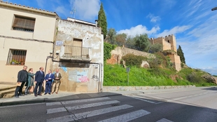 Mateos anuncia que Cáceres va a sumar un nuevo espacio de encuentro en Miralrío y un ascensor para conectar esta zona con la ciudad monumental