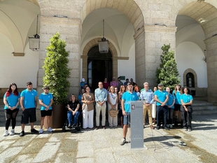 El Ayuntamiento de Cáceres muestra su repulsa por los asesinatos de mujeres víctimas de la violencia machista