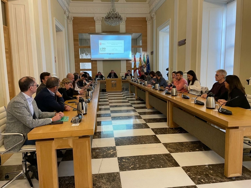 909 ciudadanos han sido designados como miembros de las 101 mesas electorales que se instalarán en Cáceres el 21 de diciembre