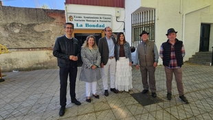 El Ayuntamiento amplia el salón de baile del Hogar de Mayores ‘La Bondad’, avanzando así en las mejoras del barrio