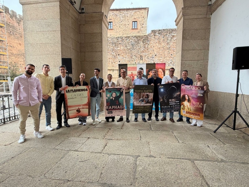 El Ayuntamiento trae a Raphael, Pablo López, Vanesa Martín, Rosario Flores y La Flamenca dentro del nuevo festival “Monumental Cáceres” 